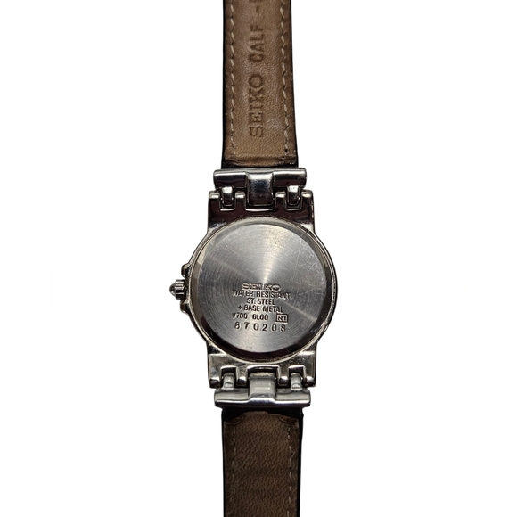 Vintage Seiko Women’s Silver Tone Watch – Black Leather Strap – V700 6L00 - Picture 5 of 5
